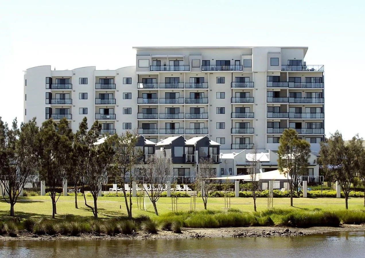 Ascot Apartment On River Perth